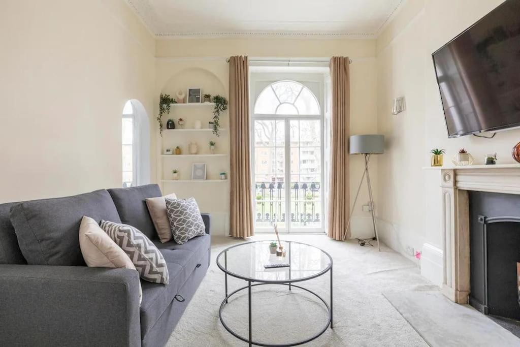 Regent'S Square Charming Flat Londres Exterior foto