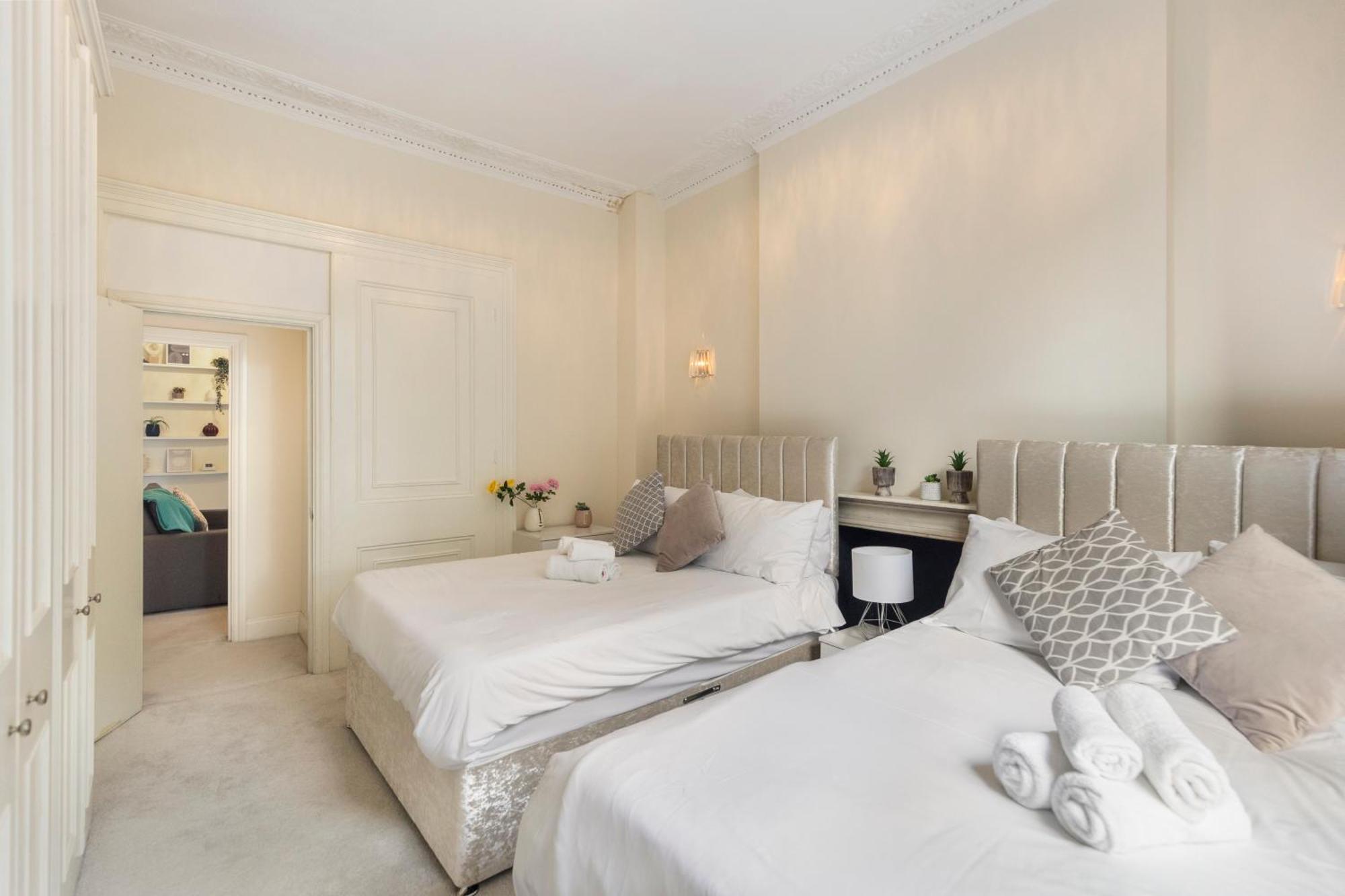 Regent'S Square Charming Flat Londres Exterior foto