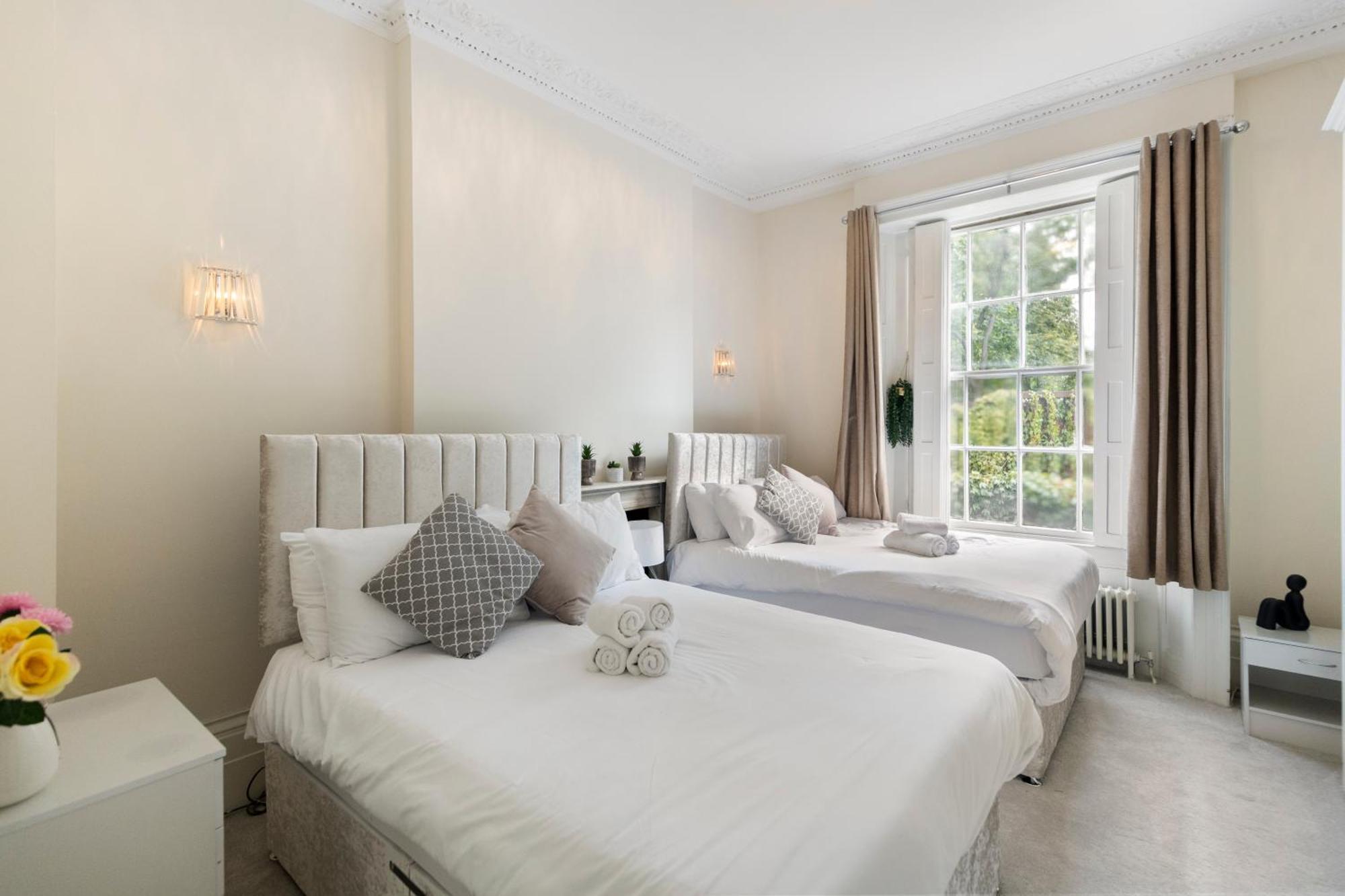 Regent'S Square Charming Flat Londres Exterior foto