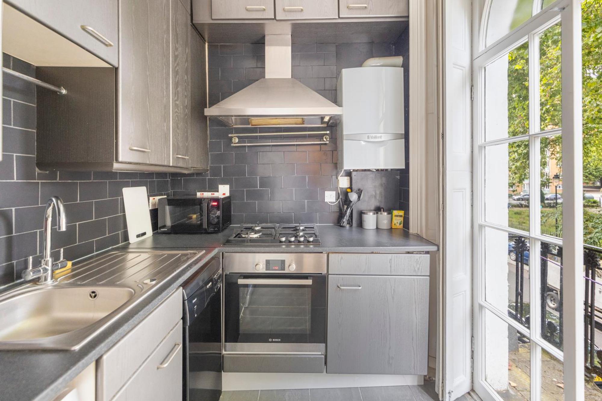 Regent'S Square Charming Flat Londres Exterior foto